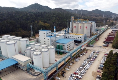 金龙鱼黄金比例调和油昆明工厂首产下线 云南消费者尽享本地好油